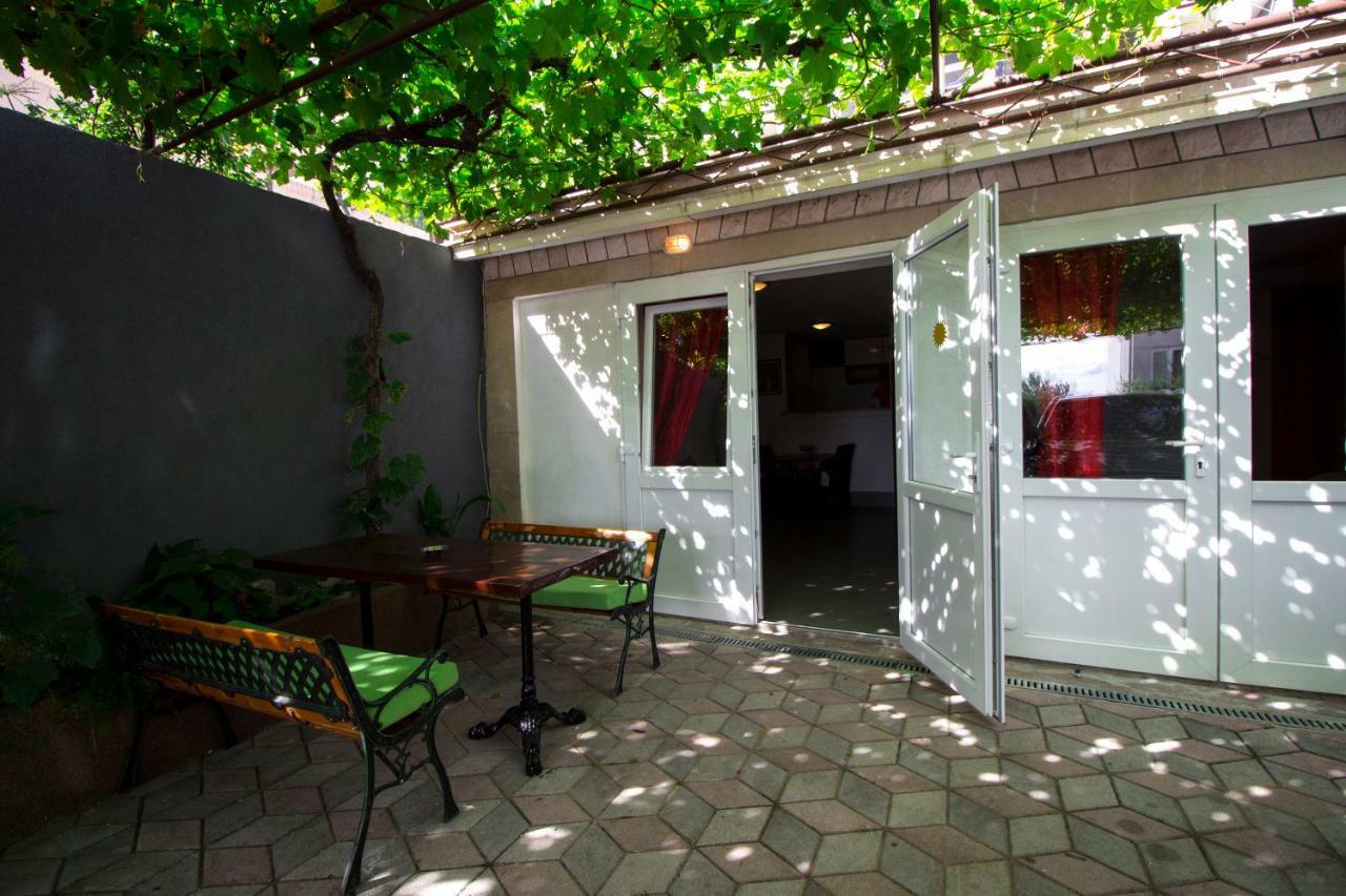 Mrkonjic Branko & Marija Apartmani Omiš Kültér fotó