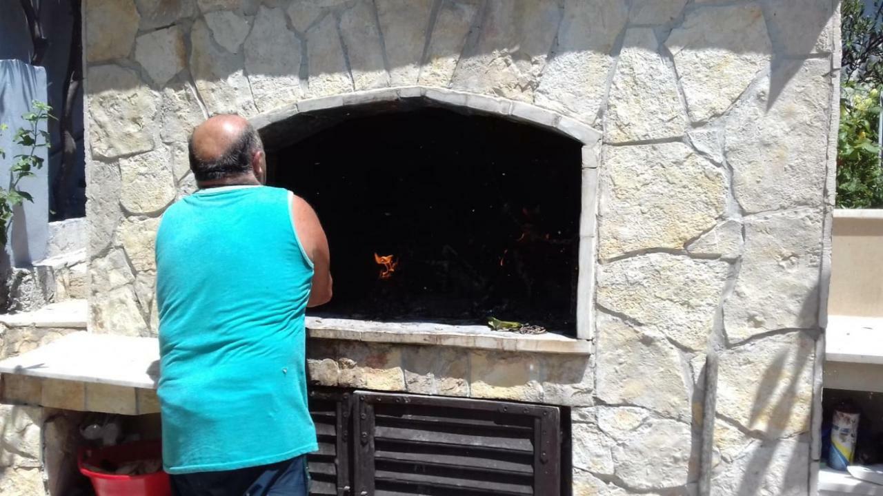 Mrkonjic Branko & Marija Apartmani Omiš Kültér fotó